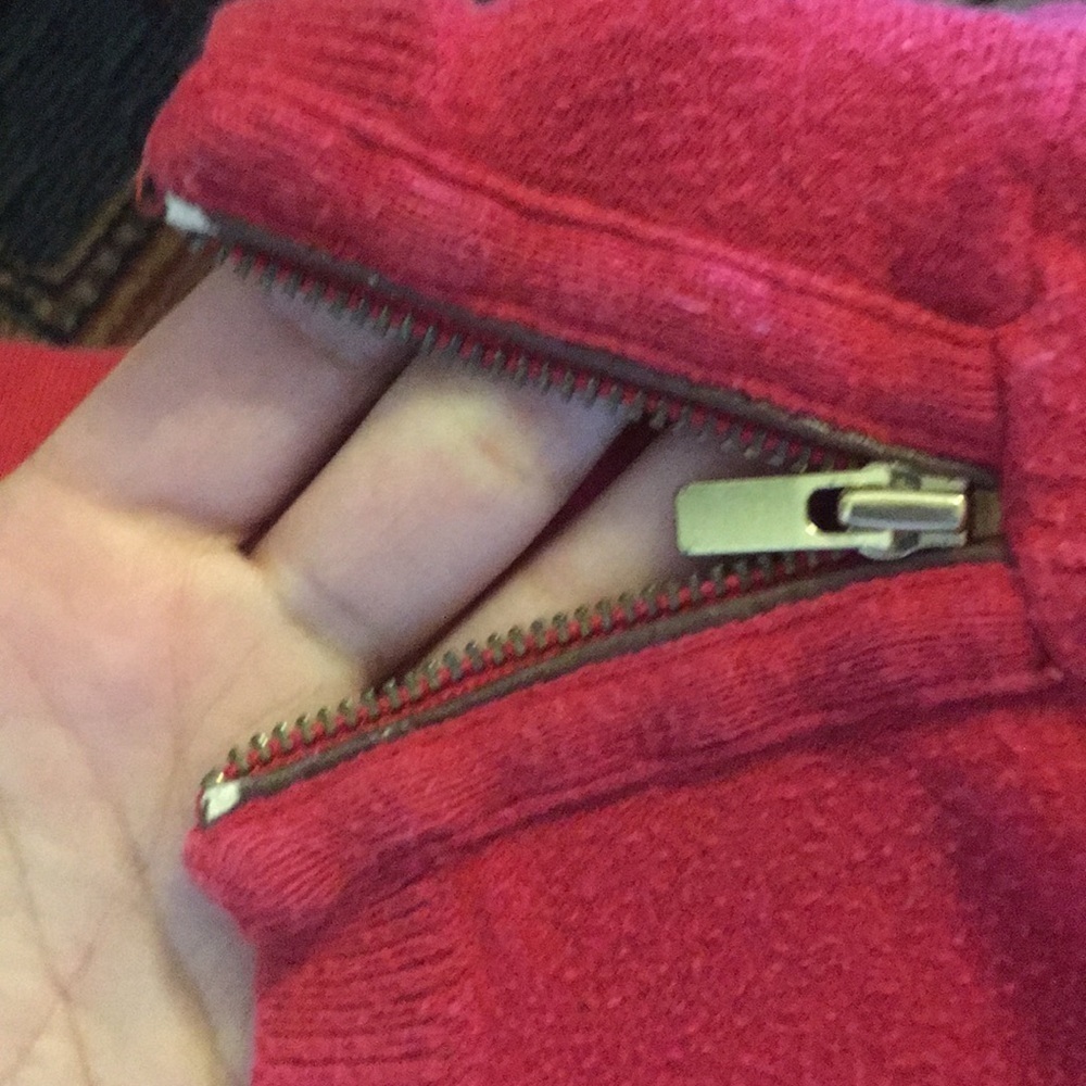 Banana Republic Red Sweater - Picture 8 of 10